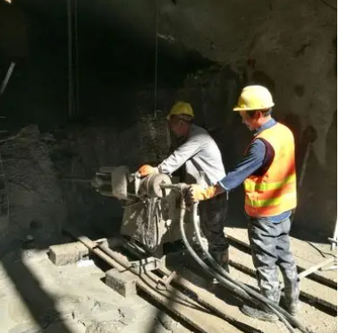 镇江水下抗分散灌浆料特点 水下不分散注浆料介绍